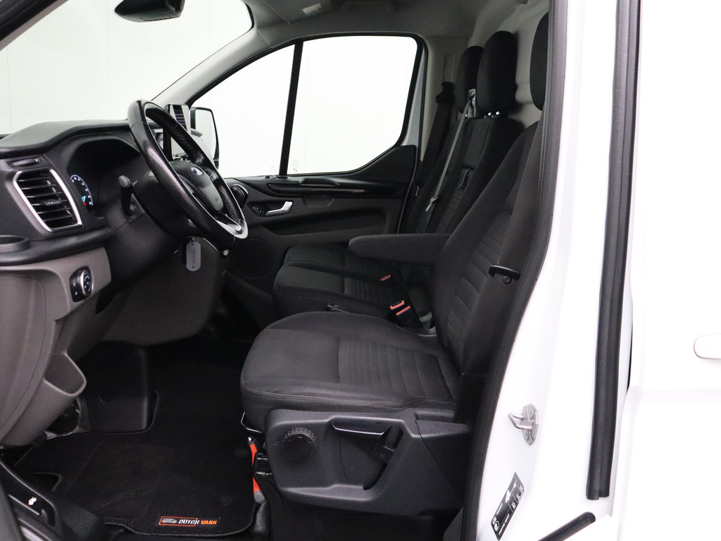 Ford Transit Custom 2.0TDCI 130PK Limited | 2xSchuifdeur | Multimedia | Camera | Trekhaak | 3-Persoons 18
