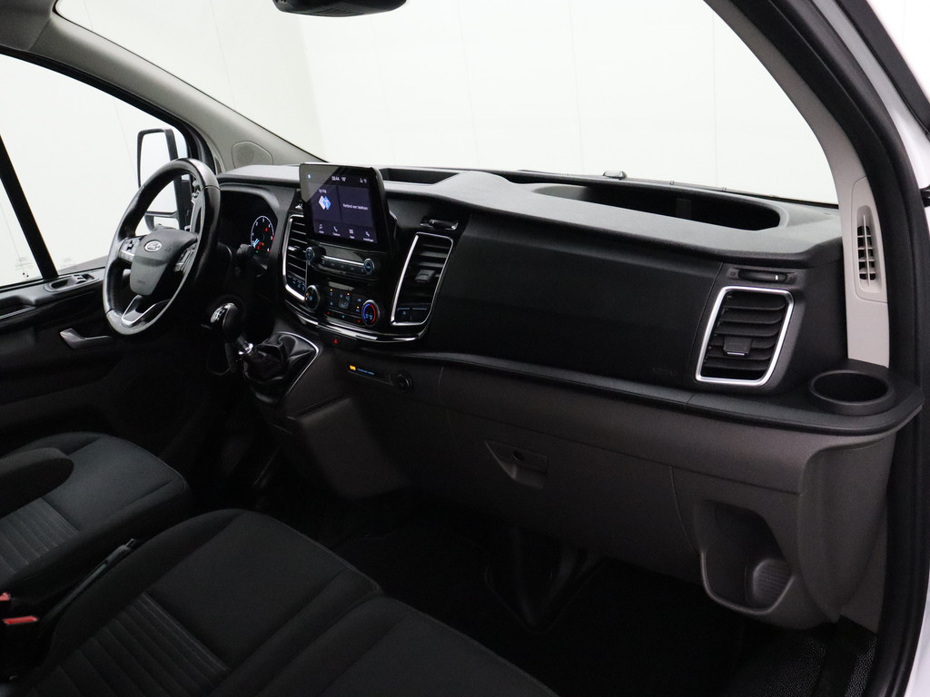 Ford Transit Custom 2.0TDCI 130PK Limited | 2xSchuifdeur | Multimedia | Camera | Trekhaak | 3-Persoons 19