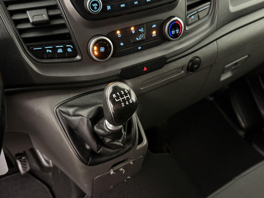 Ford Transit Custom 2.0TDCI 130PK Raptor Sport | Airco | Cruise | Trekhaak | 3-Persoons | Camera 15