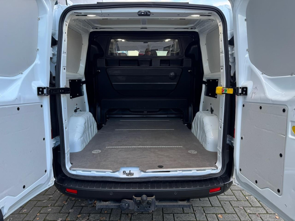 Ford Transit Custom 2.0 TDCI 130pk L1H1 DC Trail | Trekhaak | Navi | Leder | Camera | Winterpack | CarPlay | DAB | 16 inch | 6pers 11