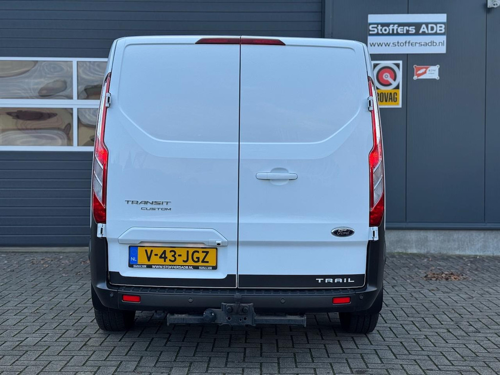 Ford Transit Custom 2.0 TDCI 130pk L1H1 DC Trail | Trekhaak | Navi | Leder | Camera | Winterpack | CarPlay | DAB | 16 inch | 6pers 13
