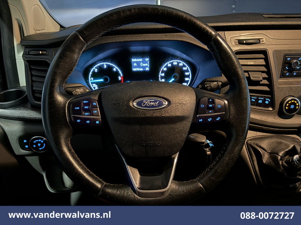 Ford Transit Custom 2.0 TDCI 130pk L1H1 Euro6 Airco | LED | 2500kg Trekhaak | Cruisecontrol | Verwarmde voorruit Parkeersensoren, Bijrijdersbank 3