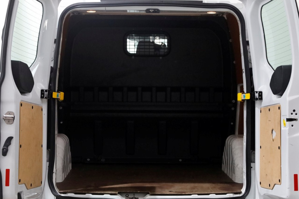 Ford Transit Custom 2.0 TDCI 130pk L1H1 Trend D.C. Airco/Navi 12-2020 5