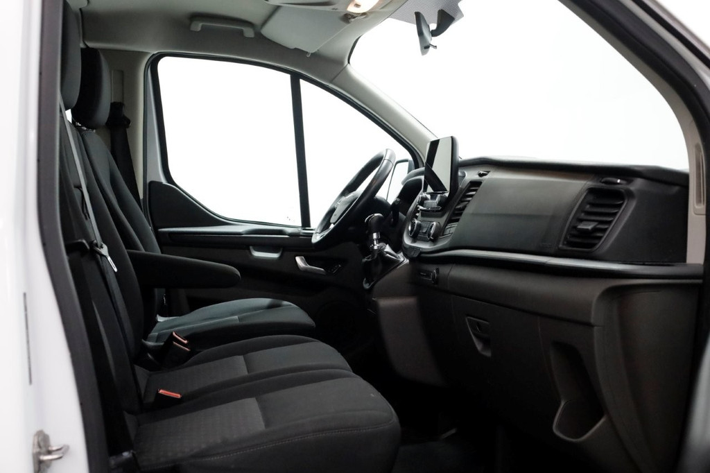 Ford Transit Custom 2.0 TDCI 130pk L1H1 Trend D.C. Airco/Navi 12-2020 6