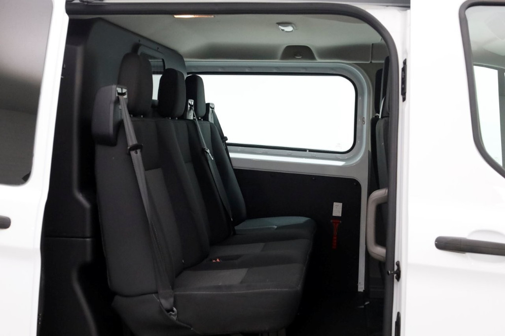 Ford Transit Custom 2.0 TDCI 130pk L1H1 Trend D.C. Airco/Navi 12-2020 7