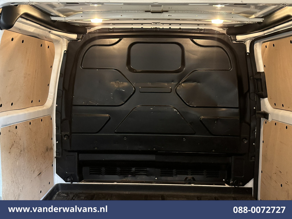 Ford Transit Custom 2.0 TDCI 130pk L2H1 Euro6 Airco | Android Auto | Stoelverwarming | Cruisecontrol | Parkeersensoren 2800kg trekvermogen, verwarmde voorruit, bijrijdersbank, LED 7