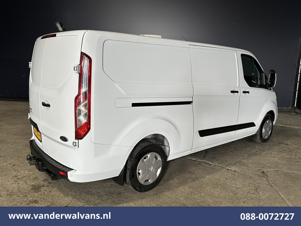 Ford Transit Custom 2.0 TDCI 130pk L2H1 Euro6 Airco | Camera | 2800kg Trekhaak | LED | Android Auto Cruisecontrol, Verwarmde voorruit, Stoelverwarming, Parkeersensoren, Bijrijdersbank 12