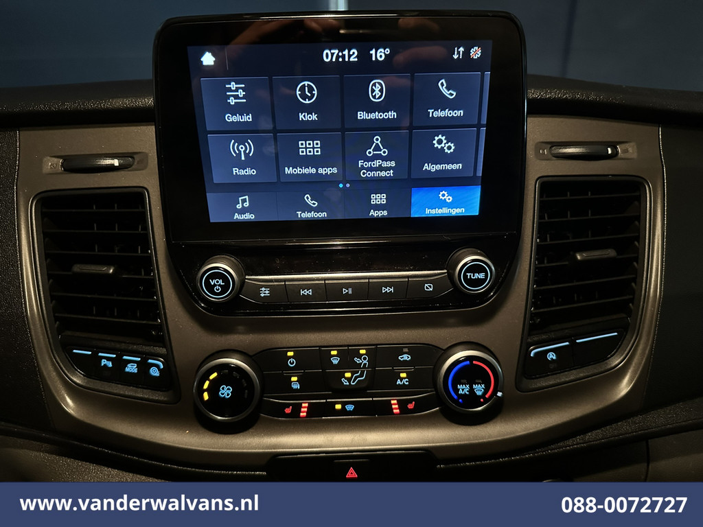 Ford Transit Custom 2.0 TDCI 130pk L2H1 Euro6 Airco | Camera | Android Auto | Cruisecontrol | Parkeersensoren | Stoelverwarming 2800kg trekvermogen, Verwarmde voorruit, Bijrijdersbank 16