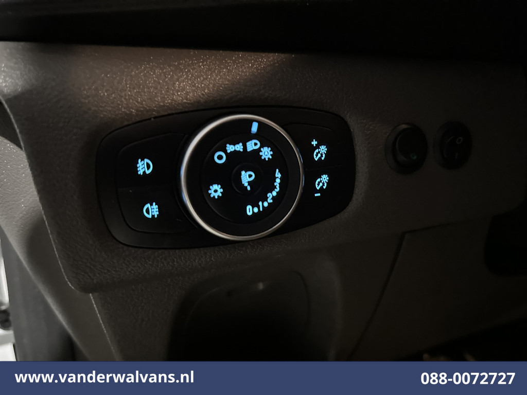 Ford Transit Custom 2.0 TDCI 130pk L2H1 Euro6 Airco | Camera | Android Auto | Cruisecontrol | Parkeersensoren | Stoelverwarming 2800kg trekvermogen, Verwarmde voorruit, Bijrijdersbank 17