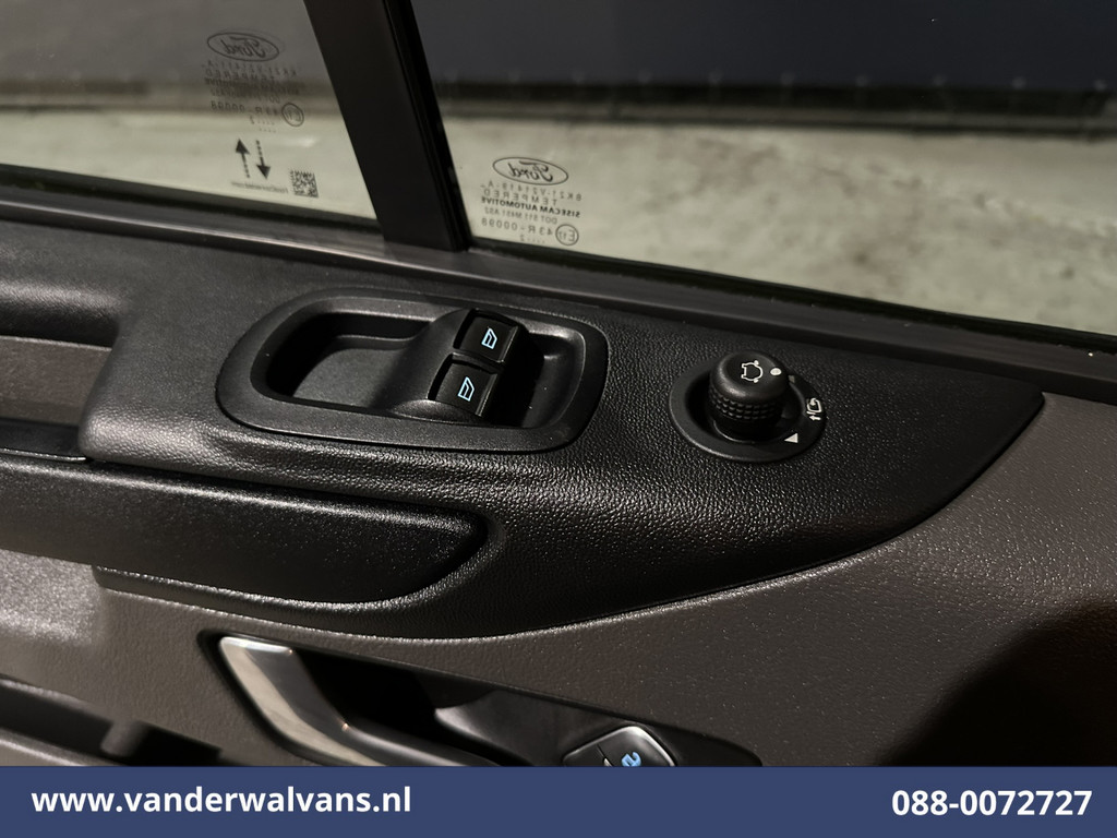 Ford Transit Custom 2.0 TDCI 130pk L2H1 Euro6 Airco | Camera | Apple Carplay | LED | Cruisecontrol | 2800kg Trekhaak Android Auto, Stoelverwarming, Verwarmde voorruit, Parkeersensoren 18