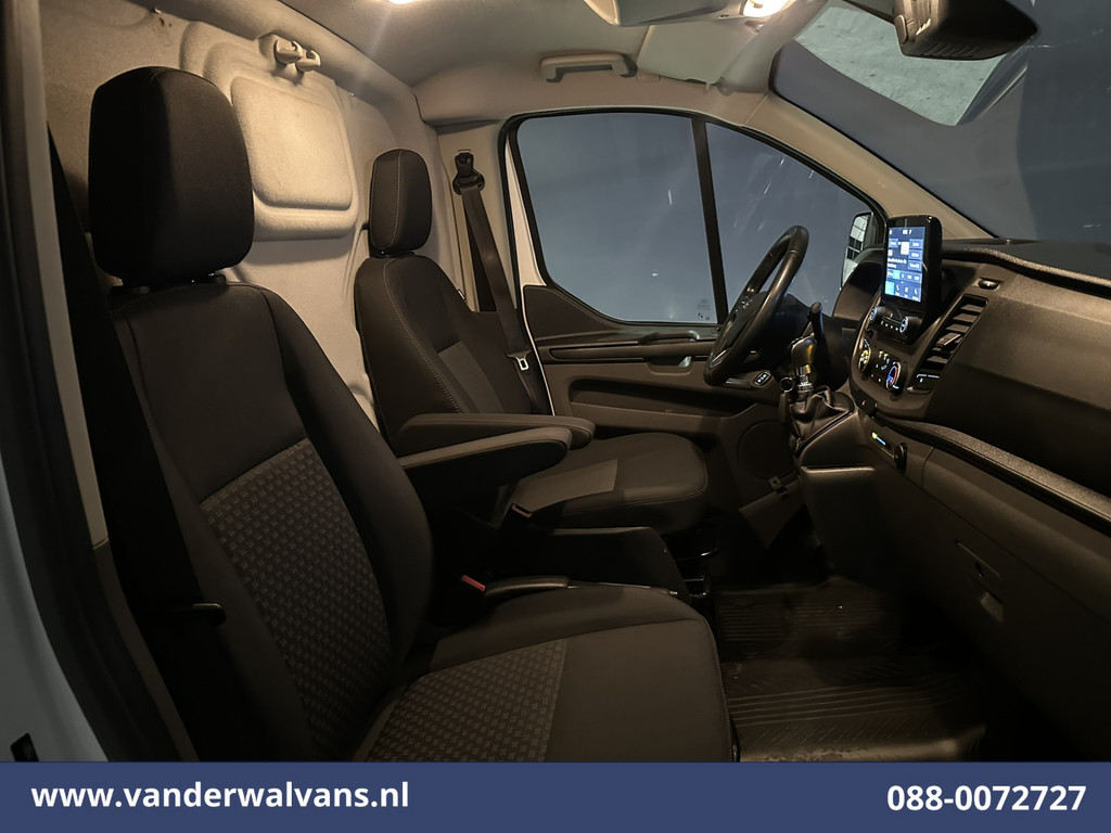 Ford Transit Custom 2.0 TDCI 130pk L2H1 Euro6 Airco | Camera | Apple Carplay | LED | Cruisecontrol | 2800kg Trekhaak Android Auto, Stoelverwarming, Verwarmde voorruit, Parkeersensoren 19