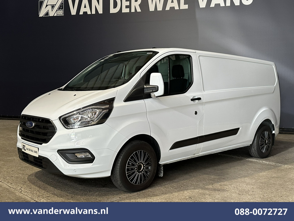 Ford Transit Custom 2.0 TDCI 130pk L2H1 Euro6 Airco | Multimedia scherm | 2800kg Trekhaak | Stoelverwarming | Cruisecontrol | Parkeersensoren, bijrijdersbank, verwarmde voorruit 12