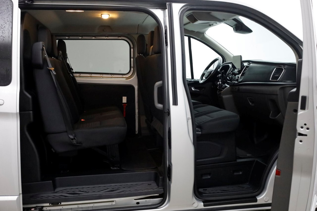 Ford Transit Custom 2.0 TDCI 130pk L2H1 Limited D.C. Airco/Navi/LED 09-2022 3