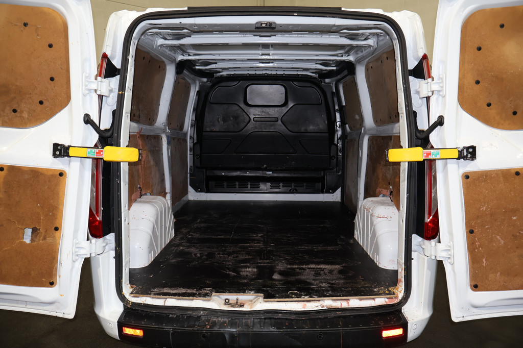 Ford Transit Custom 2.0 TDCI 130pk L2 H1 Trend Airco Camera Apple Carplay 14
