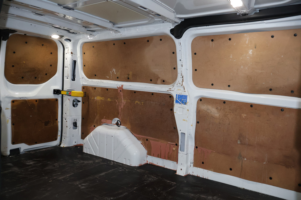 Ford Transit Custom 2.0 TDCI 130pk L2 H1 Trend Airco Camera Apple Carplay 16
