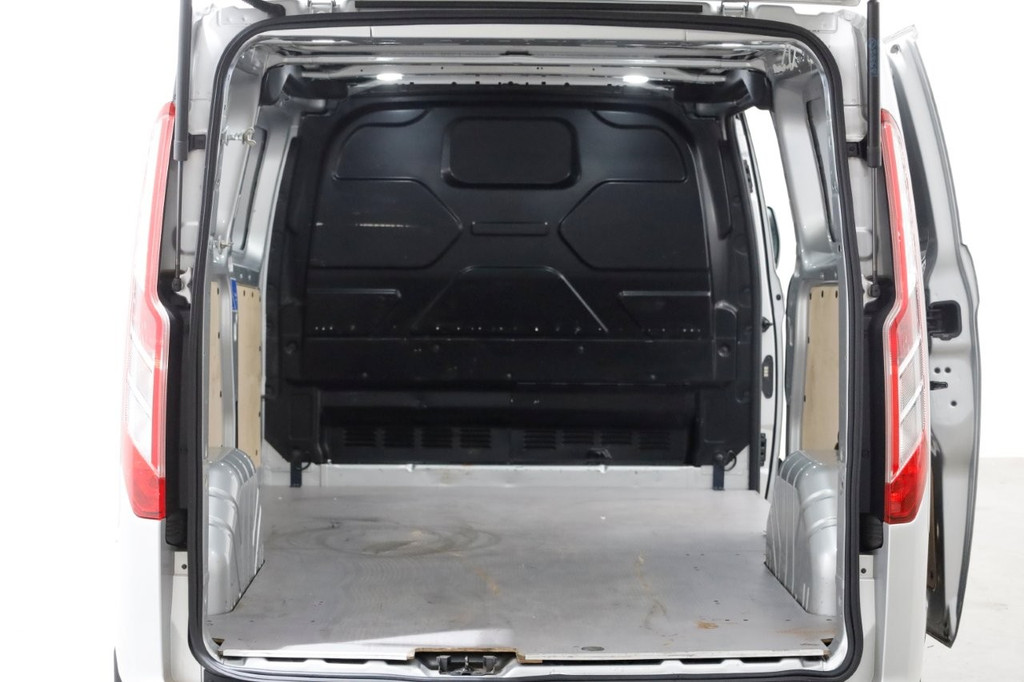 Ford Transit Custom 2.0 TDCI 130pk L2H1 Trend Airco/Navi/Achterklep 10-2021 5