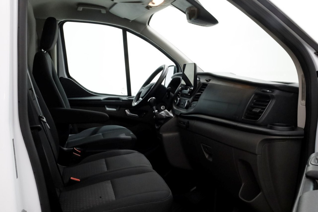 Ford Transit Custom 2.0 TDCI 130pk L2H1 Trend Airco/Navi/Camera Trekhaak 2800kg 07-2023 3