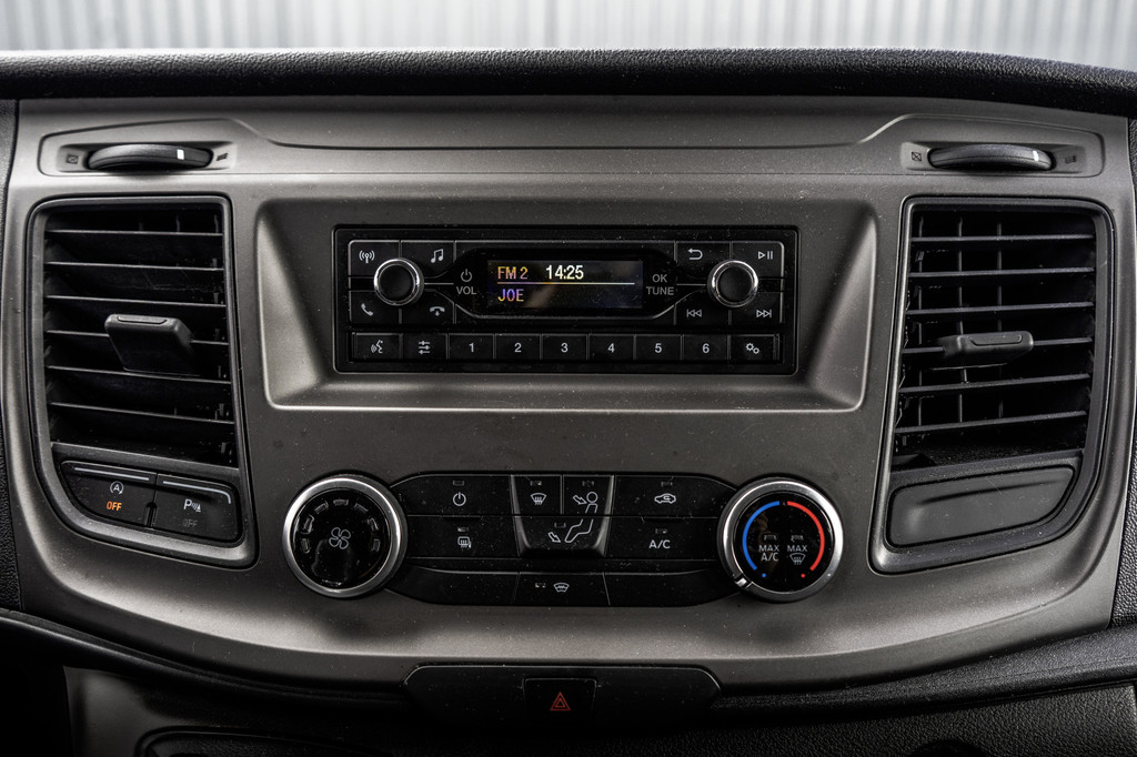 Ford Transit Custom **2.0 TDCI 131PK L2H1 | 6-Zits | Cruise | Airco | PDC | Euro 6** 19