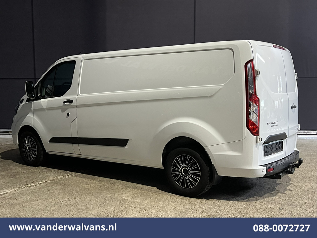 Ford Transit Custom 2.0 TDCI 131pk L2H1 Euro6 Airco | 2800kg Trekhaak | Apple Carplay | LED | Cruisecontrol Android Auto, Verwarmde voorruit, Stoelverwarming, Parkeersensoren, Bijrijdersbank 10