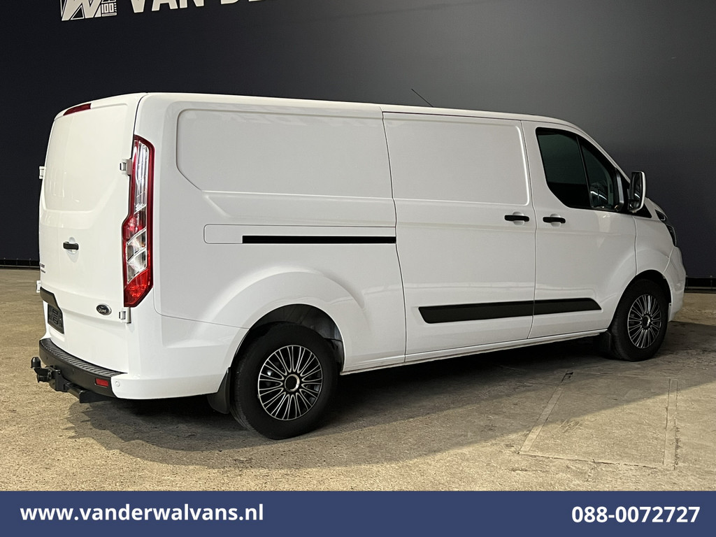 Ford Transit Custom 2.0 TDCI 131pk L2H1 Euro6 Airco | 2800kg Trekhaak | Apple Carplay | LED | Cruisecontrol Android Auto, Verwarmde voorruit, Stoelverwarming, Parkeersensoren, Bijrijdersbank 11