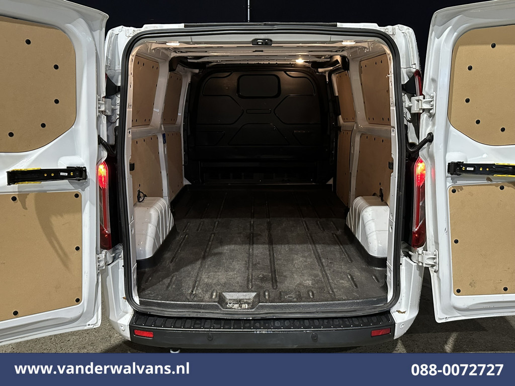 Ford Transit Custom 2.0 TDCI 131pk L2H1 Euro6 Airco | Apple Carplay | Android Auto | LED | Cruisecontrol Stoelverwarming, Verwarmde voorruit, Parkeersensoren, Bijrijdersbank, 2800kg trekvermogen 12