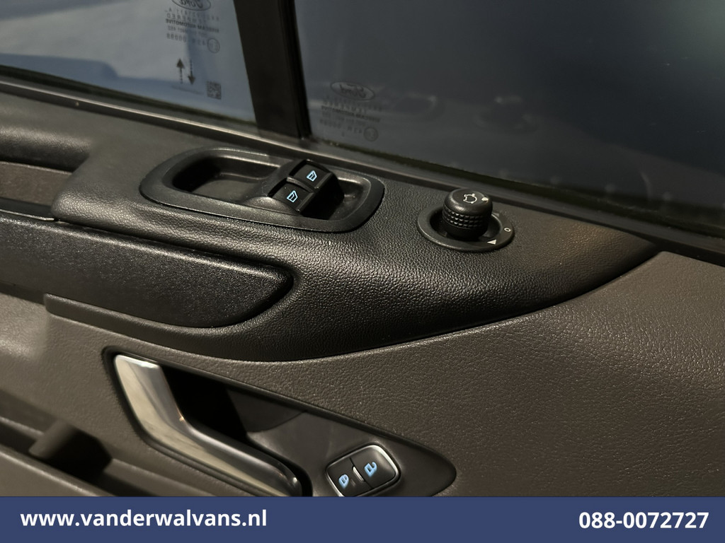 Ford Transit Custom 2.0 TDCI 131pk L2H1 Euro6 Airco | Camera | Leder | Navigatie | LED | Cruisecontrol Verwarmde Voorruit, Parkeersensoren, Bijrijdersbank, 2800kg trekvermogen 19