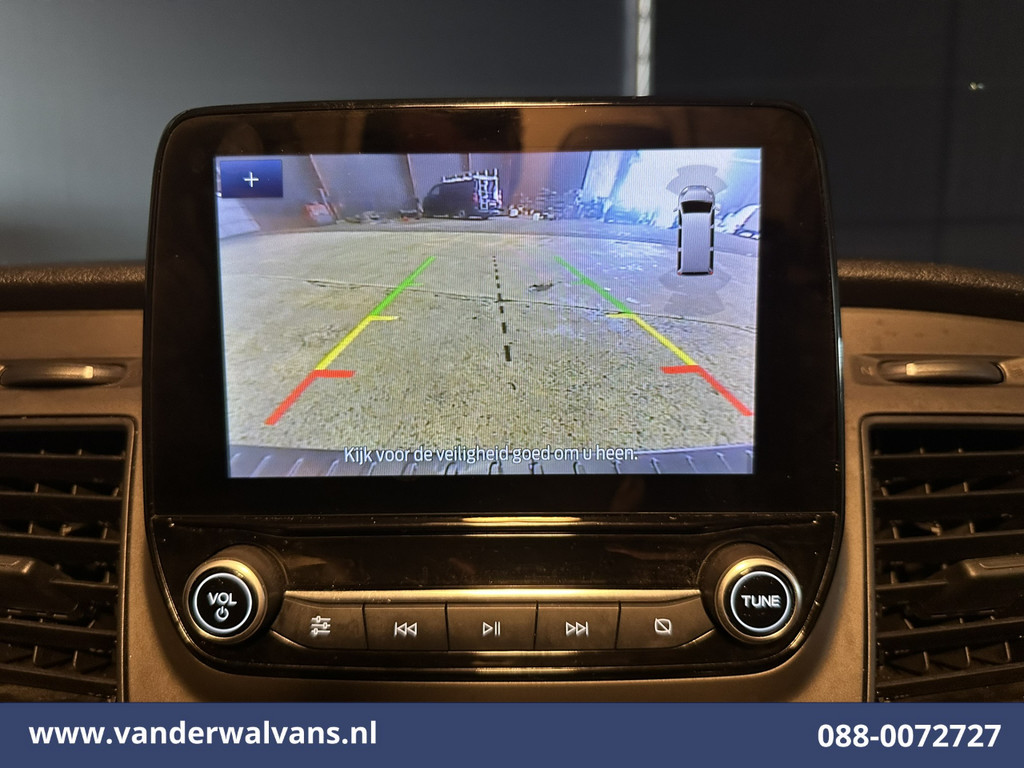Ford Transit Custom 2.0 TDCI 131pk L2H1 Euro6 Airco | Camera | Leder | Navigatie | LED | Cruisecontrol Verwarmde Voorruit, Parkeersensoren, Bijrijdersbank, 2800kg trekvermogen 2