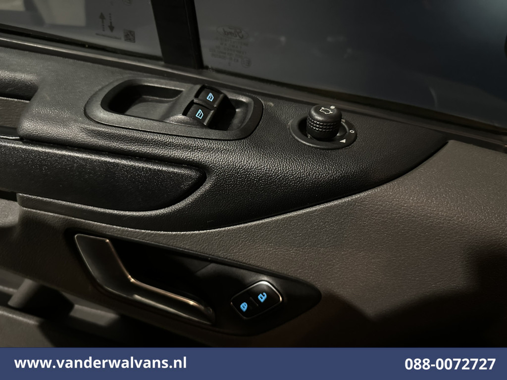 Ford Transit Custom 2.0 TDCI 131pk L2H1 Euro6 Airco | LED | Apple Carplay | Cruisecontrol | 2800kg Trekhaak | Stoelverwarming Parkeersensoren, Verwarmde voorruit, Bijrijdersbank 17