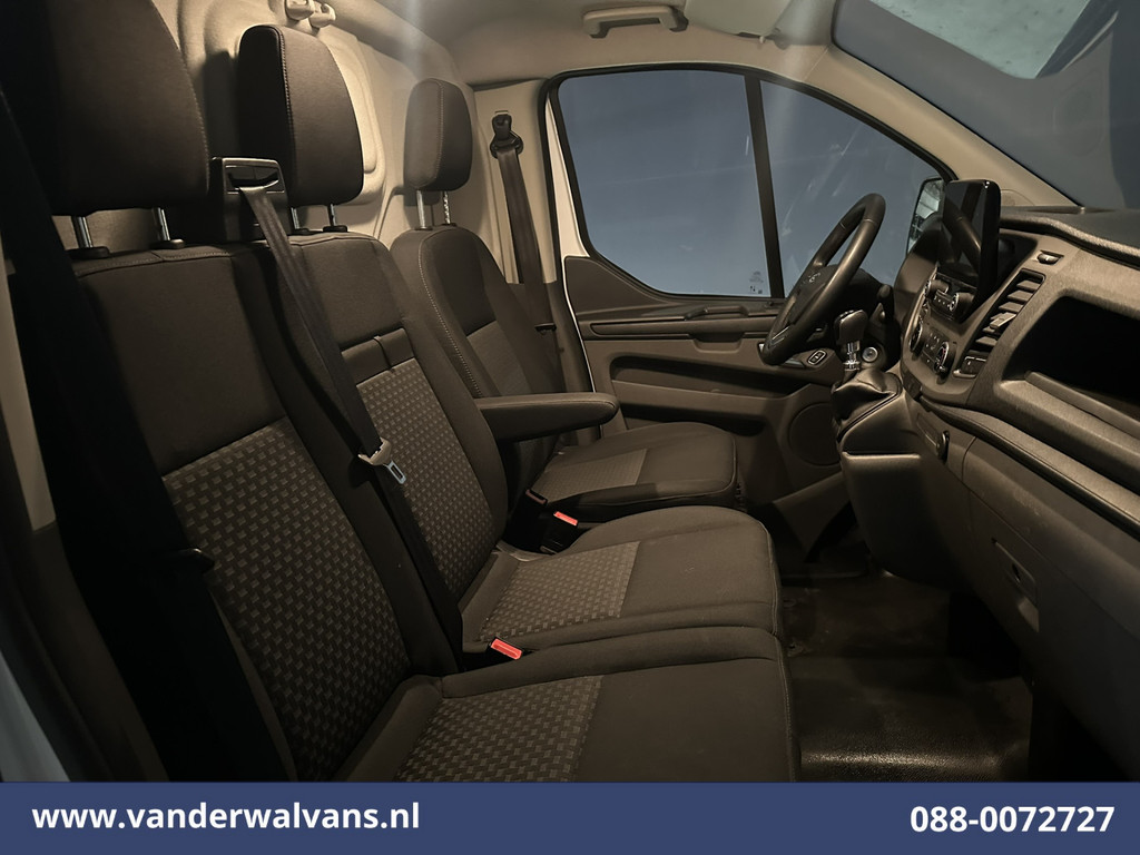 Ford Transit Custom 2.0 TDCI 131pk L2H1 Euro6 Airco | LED | Apple Carplay | Cruisecontrol | 2800kg Trekhaak | Stoelverwarming Parkeersensoren, Verwarmde voorruit, Bijrijdersbank 7