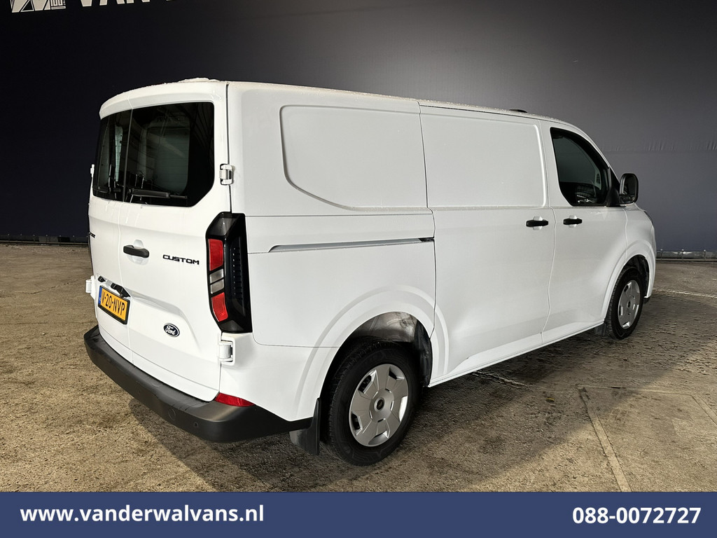 Ford Transit Custom 2.0 TDCI 136pk L1H1 Euro6 Airco | Camera | LED | Apple Carplay | Cruisecontrol Android Auto, Verwarmde voorruit, Parkeersensoren, Bijrijdersbank, 2740kg trekvermogen 10