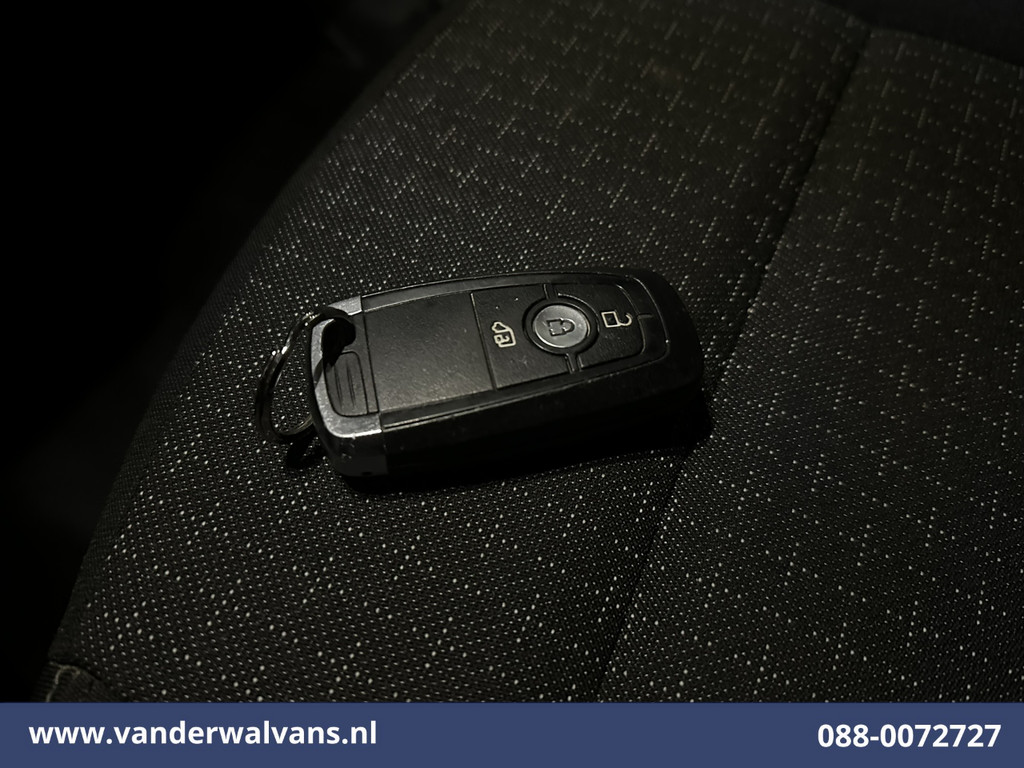 Ford Transit Custom 2.0 TDCI 136pk L2H1 Euro6 Airco | Camera | Apple Carplay | LED | Cruisecontrol | Parkeersensoren Android Auto, Verwarmde voorruit, Bijrijdersbank 19