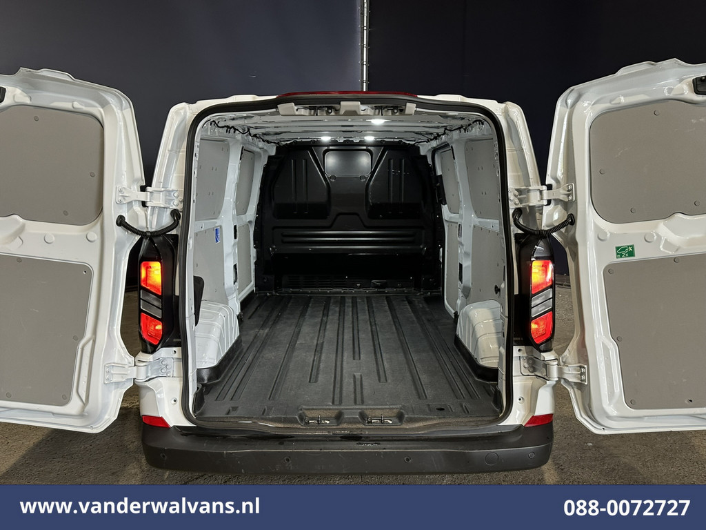 Ford Transit Custom 2.0 TDCI 136pk L2H1 Euro6 Airco | Camera | LED | Apple Carplay | Cruisecontrol Android Auto, Leder, Verwarmde voorruit, Parkeersensoren, Bijrijdersbank, 2740kg trekvermogen 12
