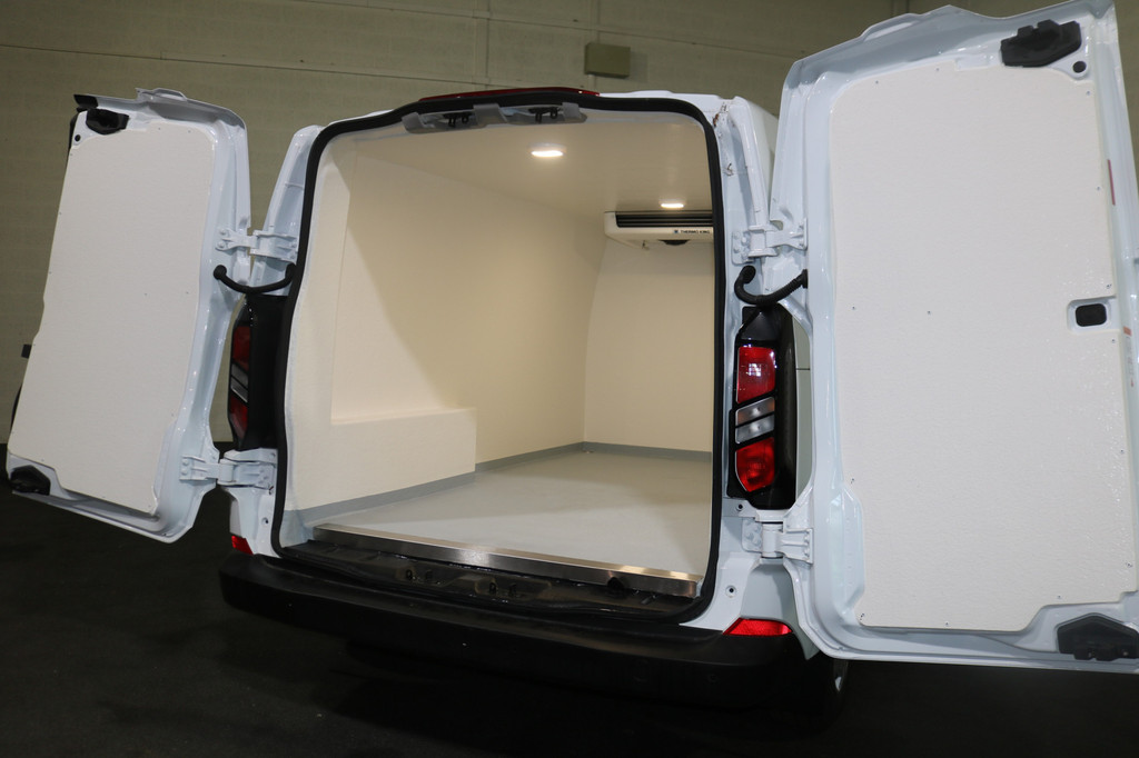 Ford Transit Custom 2.0 TDCI 136pk L2 H1 Koelwagen (Wordt verwacht) 14