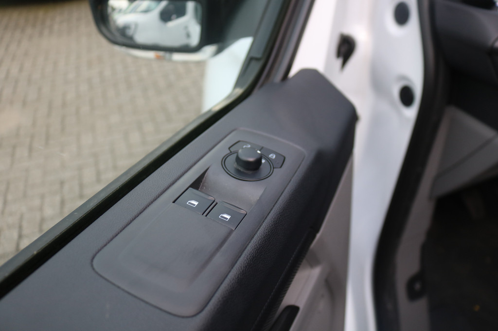 Ford Transit Custom 2.0 TDCI 136pk L2 H1 Koelwagen (Wordt verwacht) 21