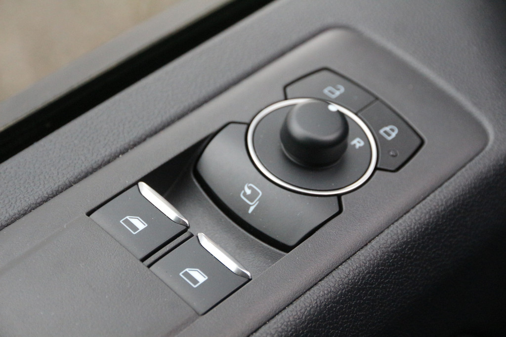 Ford Transit Custom 2.0 TDCI 170 | Aut. | AWD / 4X4 | KAR-edition | Clima.. 21