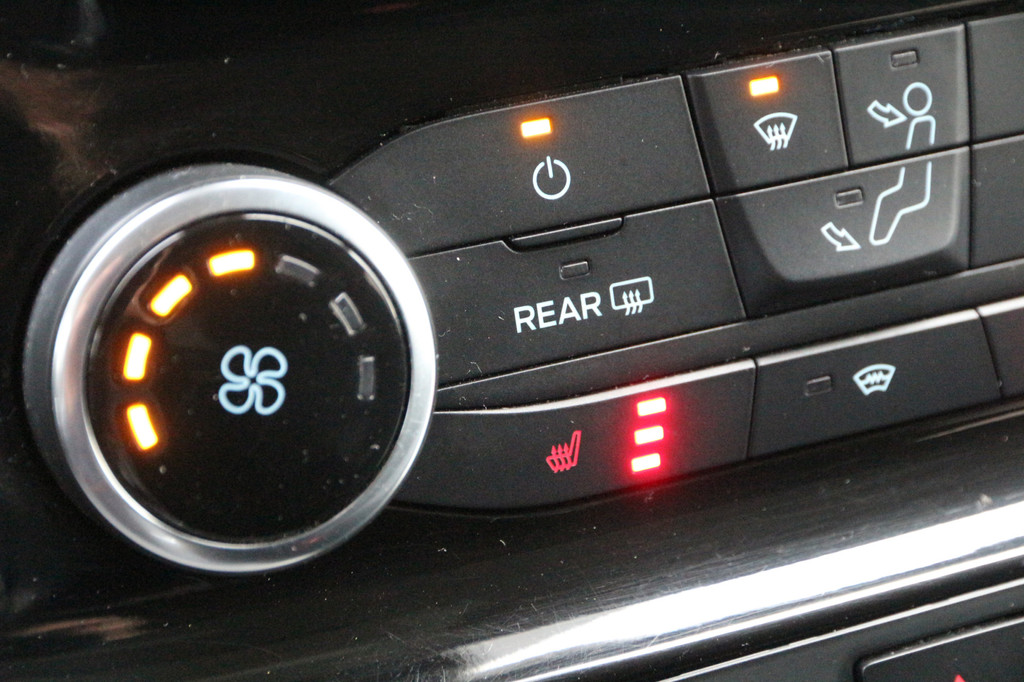 Ford Transit Custom 2.0 TDCI 170 | Aut. | DC | L2H1 | Navi | Camera | Airco.. 20