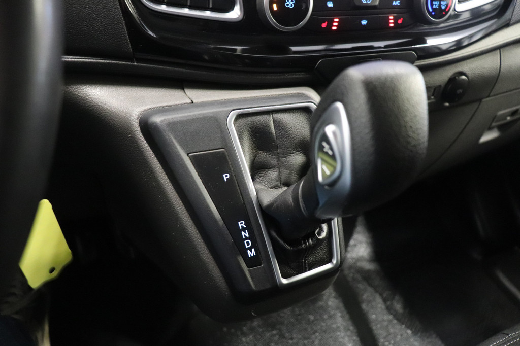 Ford Transit Custom 2.0 TDCI 170PK Automaat EURO 6 - Airco - Cruise - PDC - € 17.900,- Excl. 5
