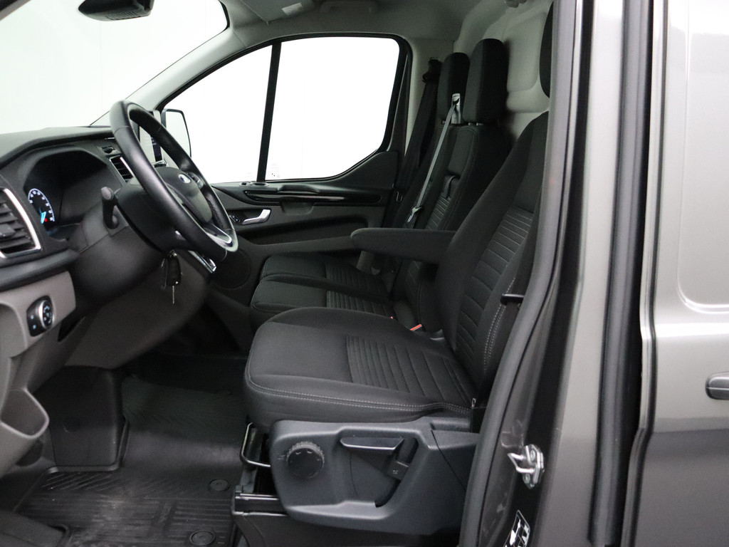 Ford Transit Custom 2.0TDCI 170PK Automaat Lang Limited | 2xSchuifdeur | Multimedia Touchscreen | Camera | 3-Persoons | Trekhaak 18