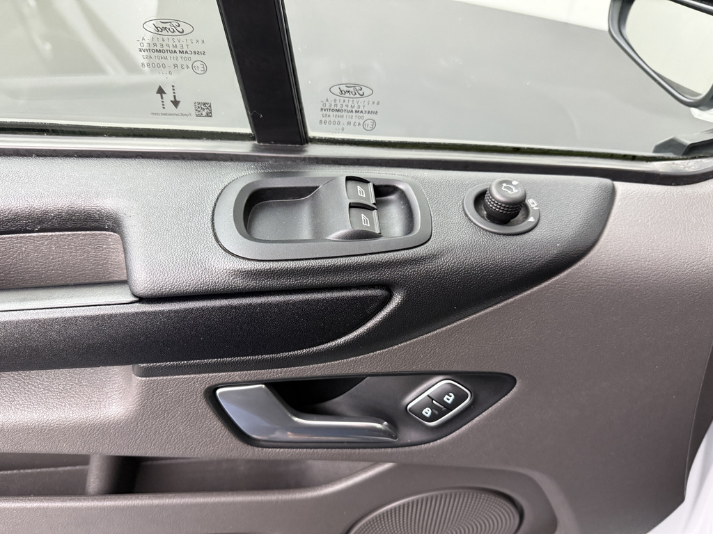 Ford Transit Custom 2.0TDCI 170PK Automaat Lang | Werkplaats | Navigatie | Camera | Multimedia | Trekhaak | Airco | Cruise 8