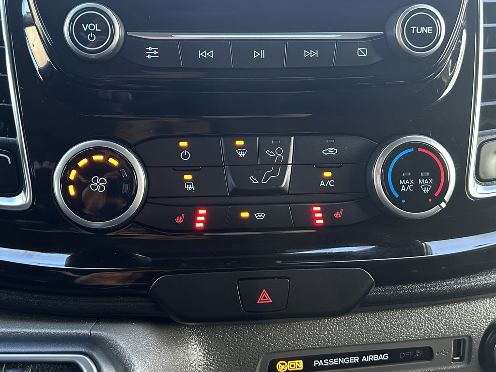 Ford Transit Custom 2.0 TDCI 170 PK / L2H2 / 1e EIG. / AUTOMAAT / TREKHAAK / IMPERIAAL / AIRCO / ADAPTIVE CRUISE / CAMERA 19