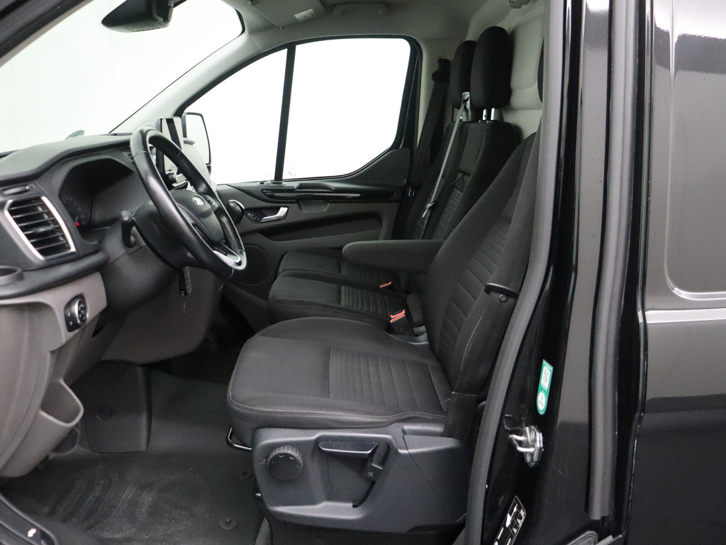 Ford Transit Custom 2.0TDCI 170PK Lang Limited | Multimedia | Camera | Betimmering | 3-Persoons | Airco | Cruise 18