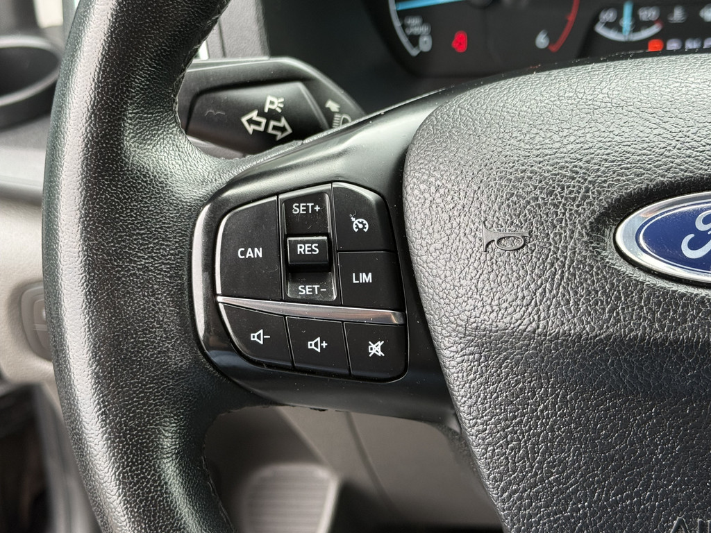 Ford Transit Custom 2.0 TDCI 185 PK SPORT / AUTOMAAT / L2H1 / CAMERA / CRUISE / AIRCO / STOELVERW / 17 LMV / LED 10