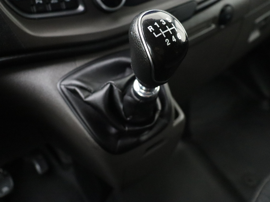 Ford Transit Custom 2.0TDCI Business Multimedia | Navigatie | Airco | 3-Persoons 15