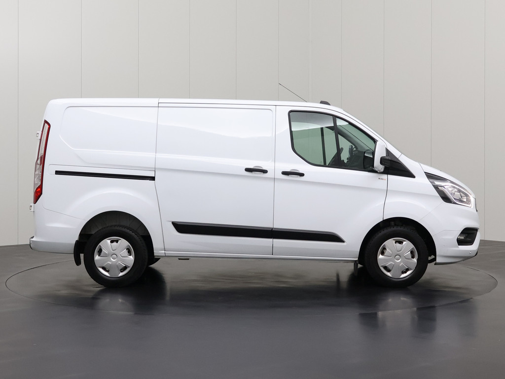 Ford Transit Custom 2.0TDCI Business | Navigatie | Multimedia | Airco | Cruise | Betimmering | 3-Zits 13