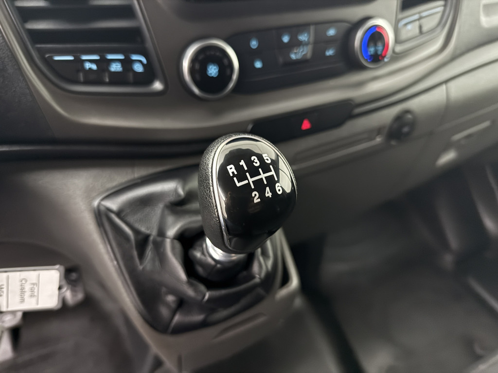 Ford Transit Custom 2.0TDCI Business | Navigatie | Multimedia | Airco | Cruise | Betimmering | 3-Zits 16
