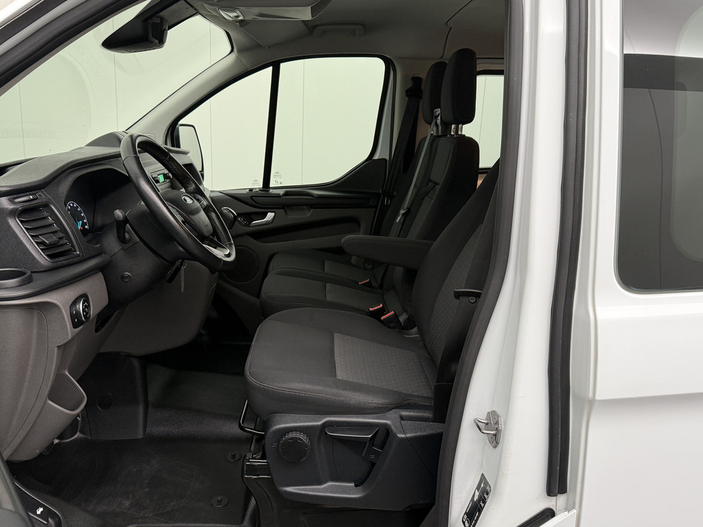 Ford Transit Custom 2.0TDCI Dubbele Cabine | 6-Persoons | Airco | Cruise | Trekhaak | Betimmering 17