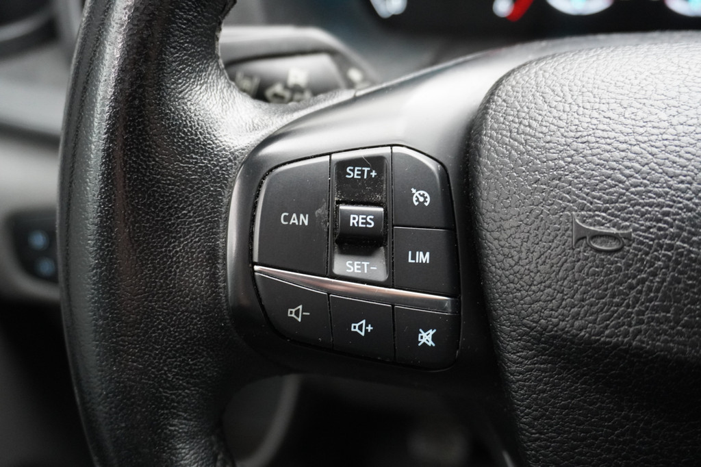 Ford Transit Custom 2.0 TDCI EURO 6 - Airco - Cruise - Navi - PDC - â¬12.900,- Excl. 13