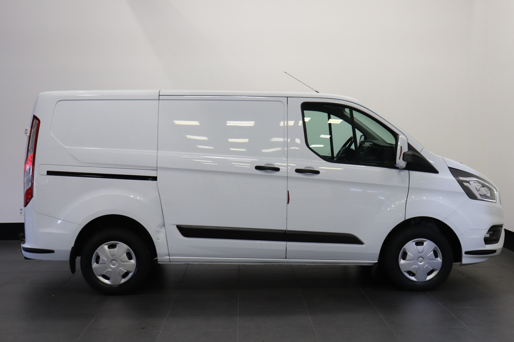 Ford Transit Custom 2.0 TDCI EURO 6 - Airco - Cruise - PDC - â¬12.900,- Excl. 11
