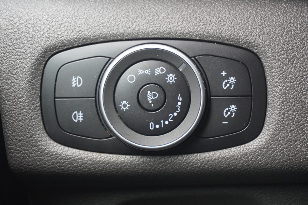 Ford Transit Custom 2.0 TDCI EURO 6 - Airco - Cruise - PDC - â¬12.900,- Excl. 17