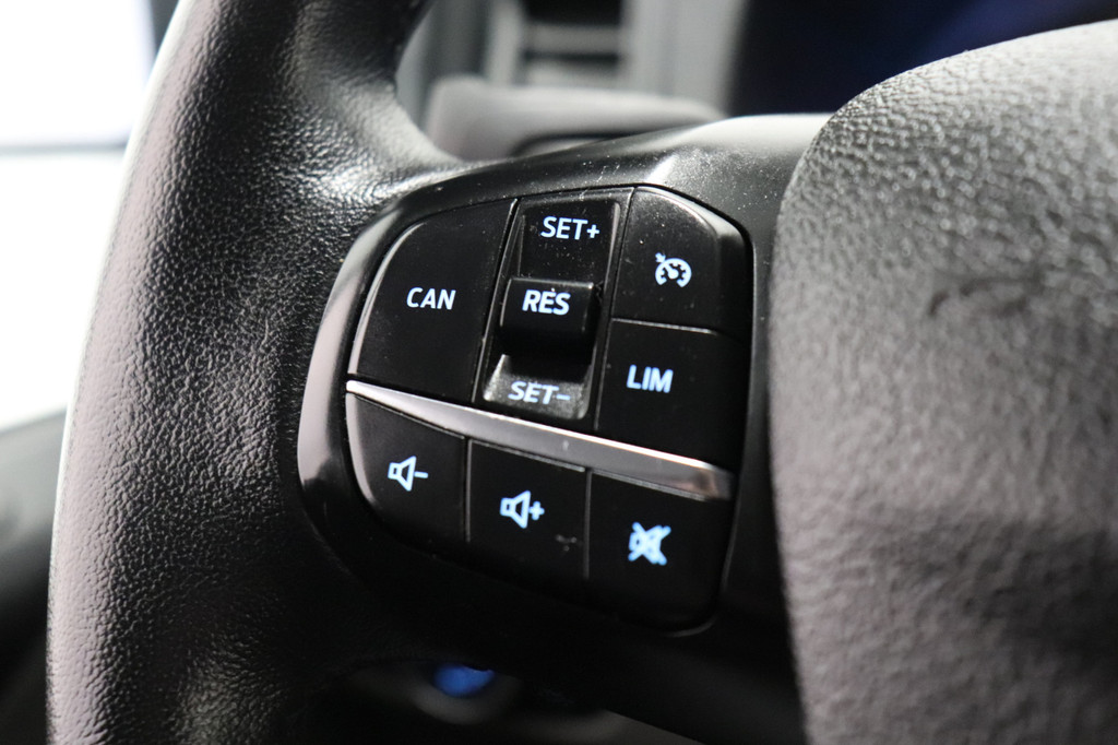 Ford Transit Custom 2.0 TDCI EURO 6 - Airco - Cruise - PDC - â¬14.950,- Excl. 16